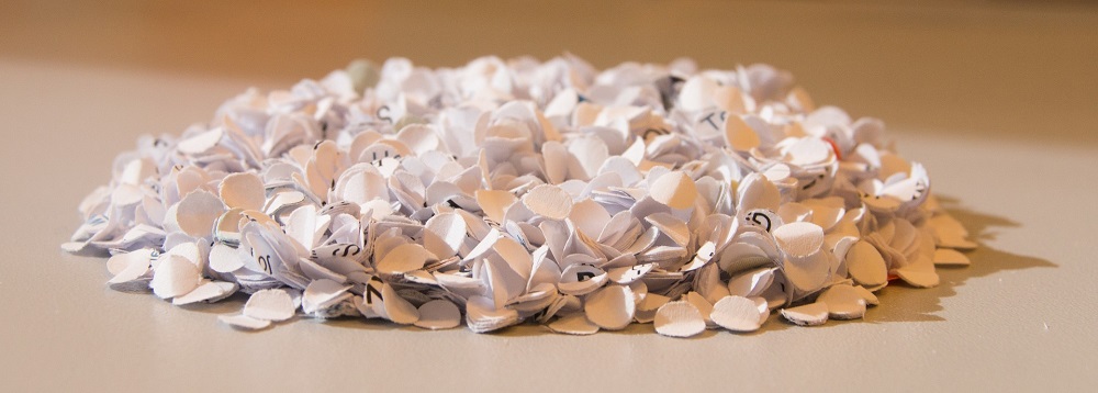 4 Key Business Benefits To Outsourcing Your Shredding
